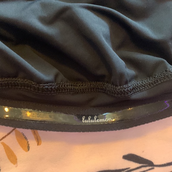 Lululemon Women’s running vest - Picture 4 of 8